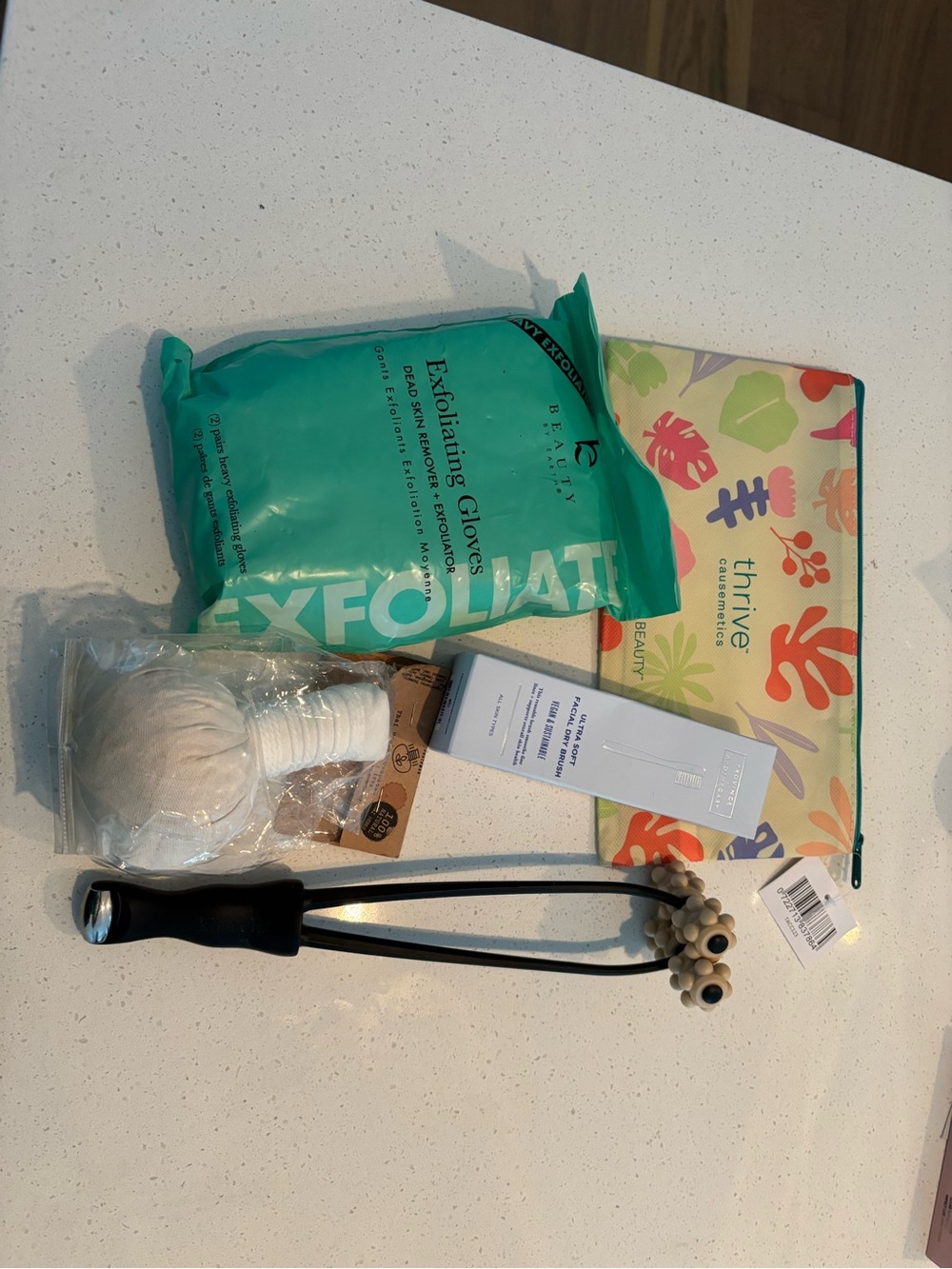 NEW facial beauty tools, face lift massager, dry brush, thrive bag